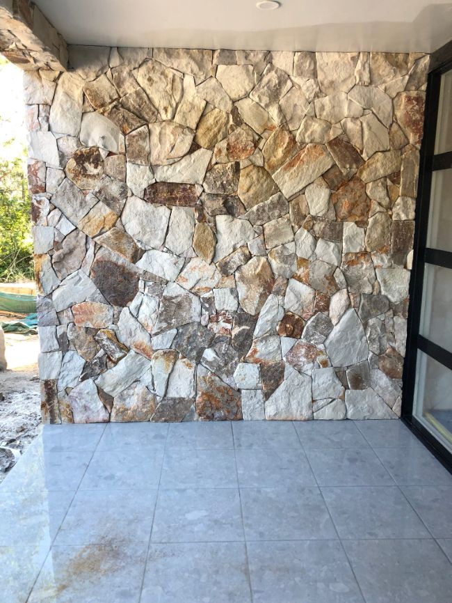 natural stone entry and doorway